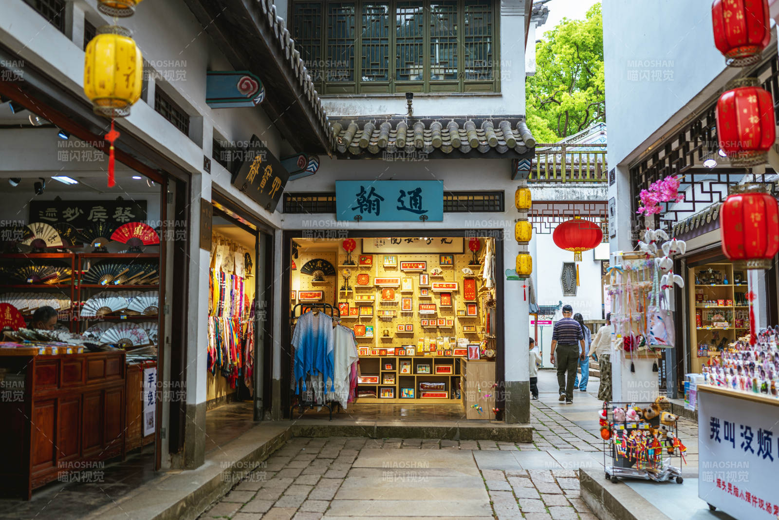 无锡鼋头渚古街商铺 繁华依旧图片