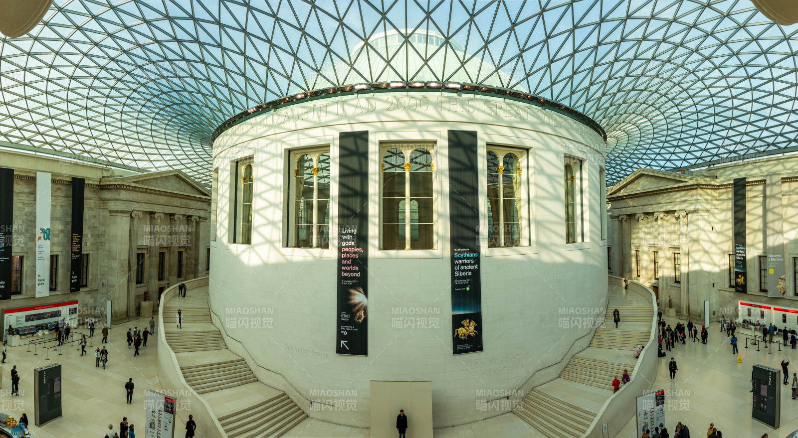 大英博物馆内部全景图片