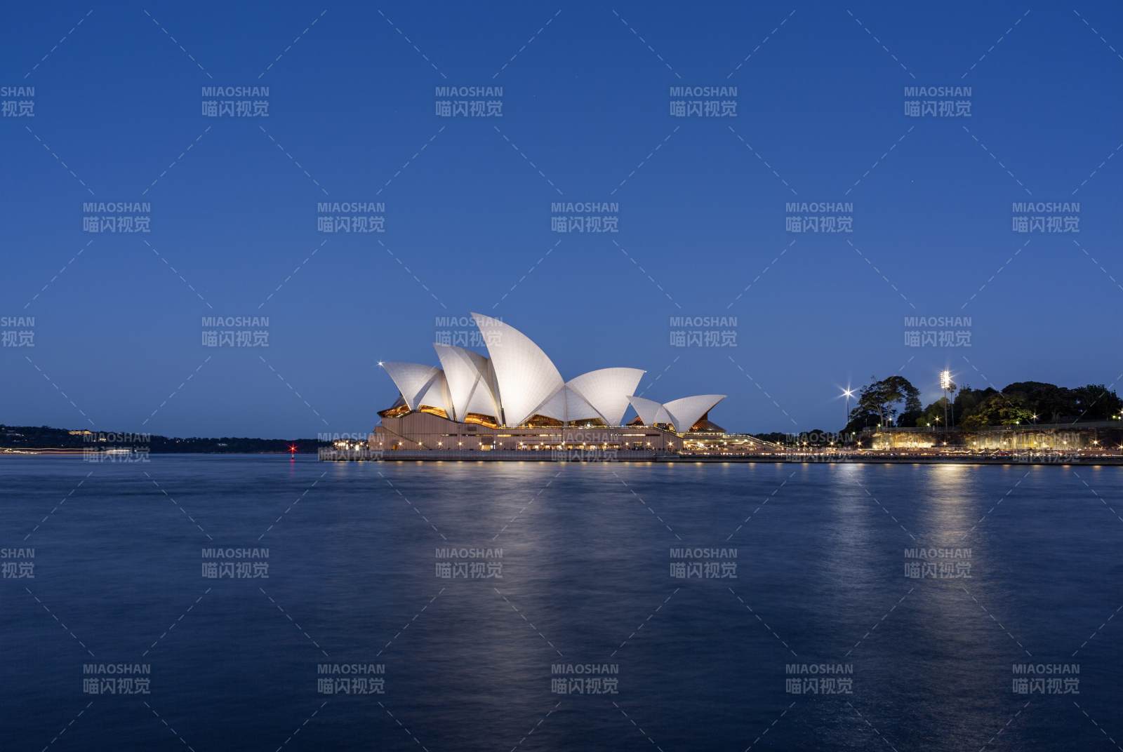 悉尼歌剧院夜景图片