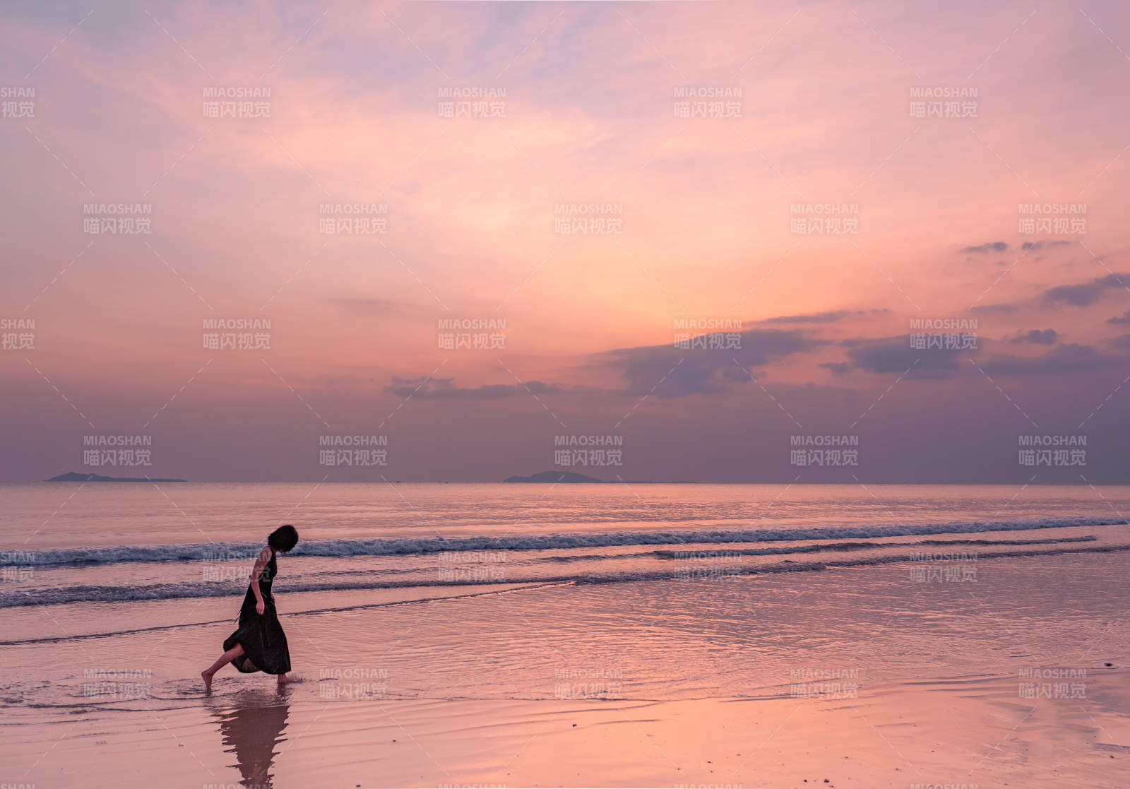 海边日落 独行者影图片
