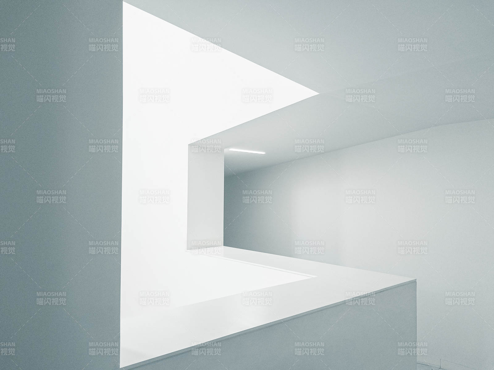 光影交错的现代空间图片