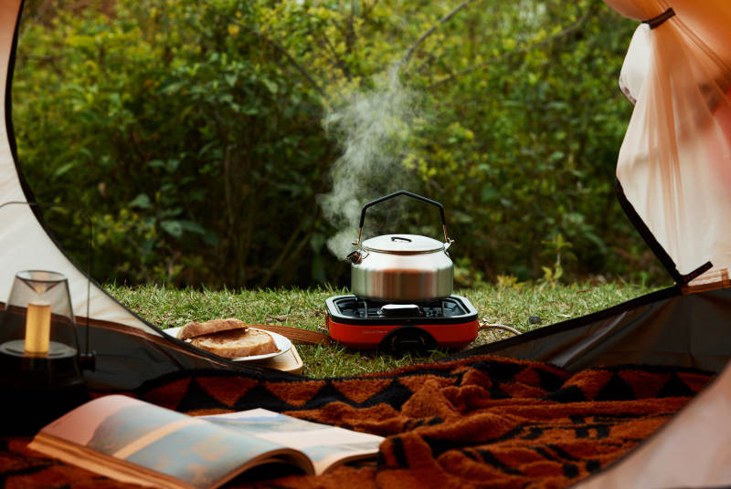 露营时光 书香与茶香图片
