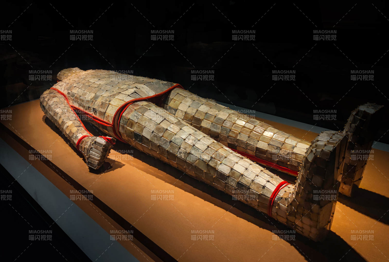 金缕玉衣 古代帝王的葬礼之宝图片