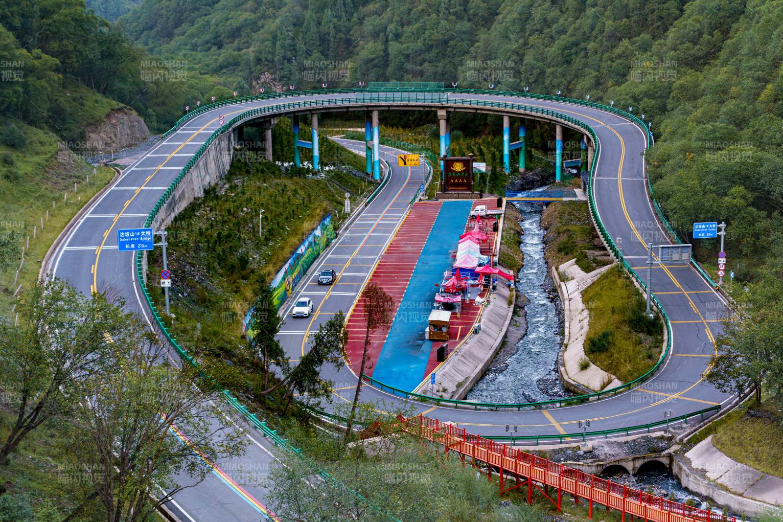 青海山间环形公路图片