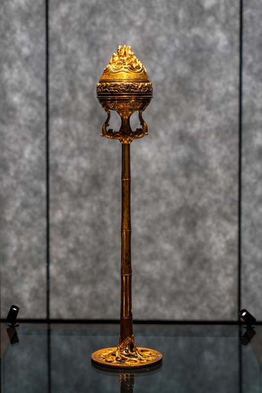 金色香炉 古典艺术之美图片