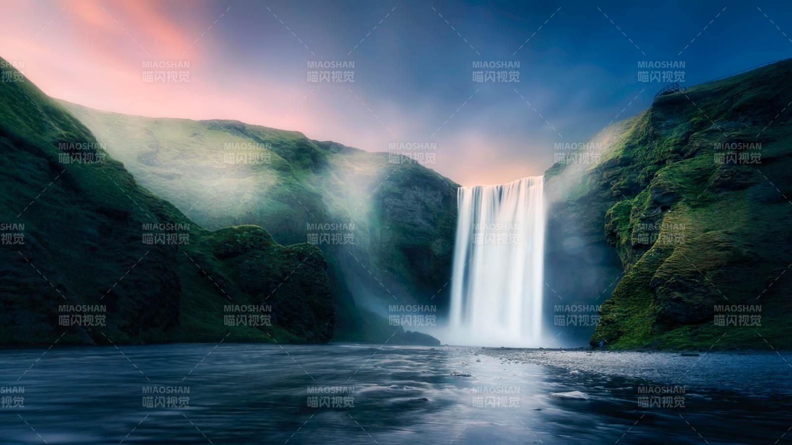 冰岛斯科加瀑布图片