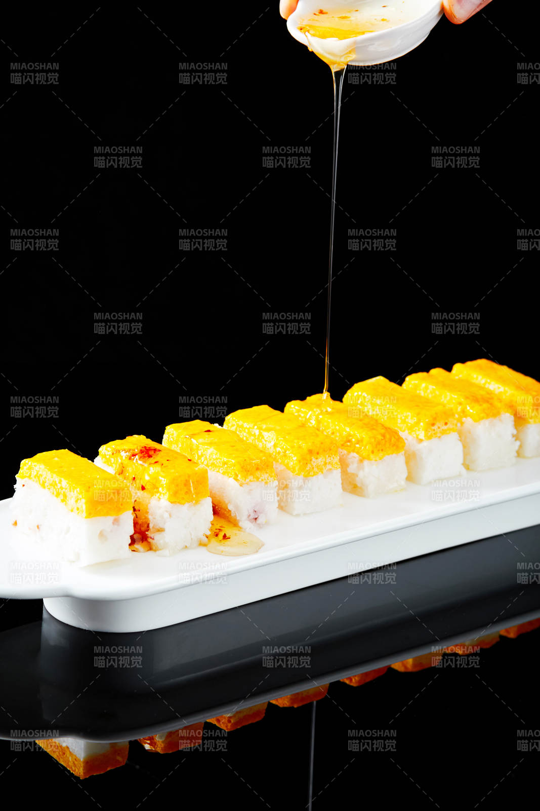 杂粮黄米凉糕图片