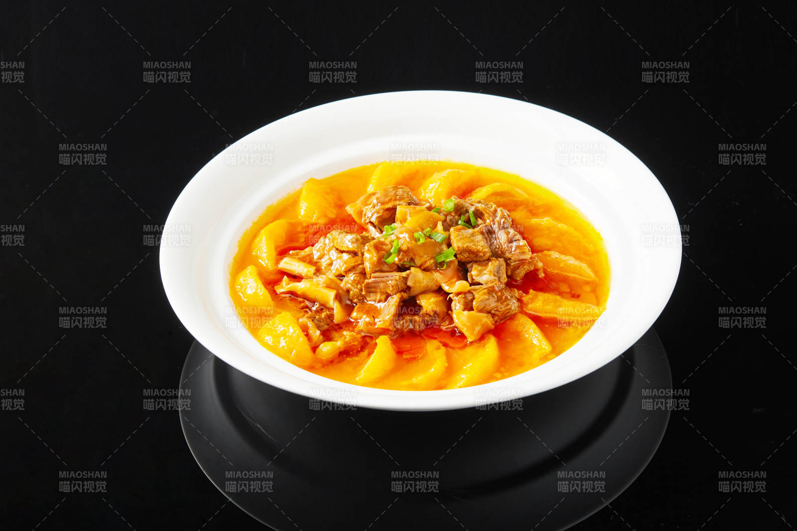 金汤烩牛肉图片