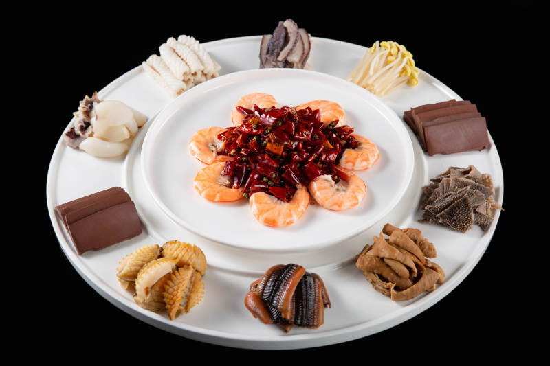 卤味麻辣虾仁拼盘图片