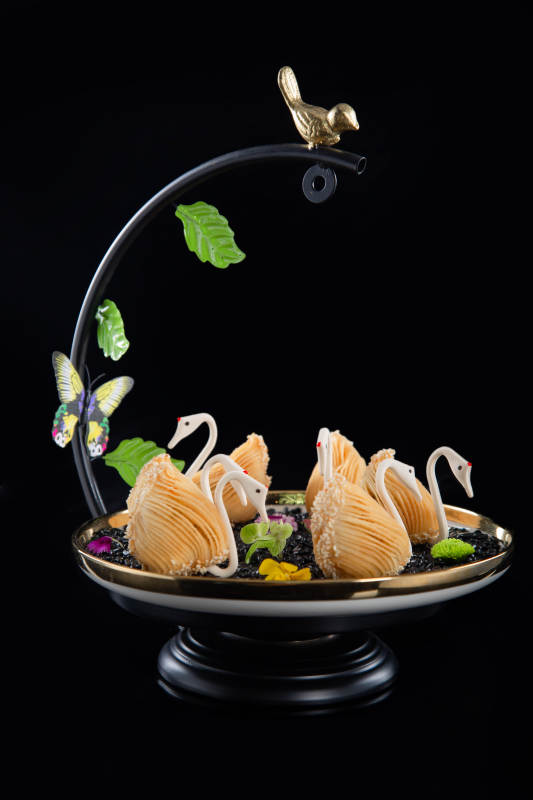 天鹅湖畔的甜品艺术图片