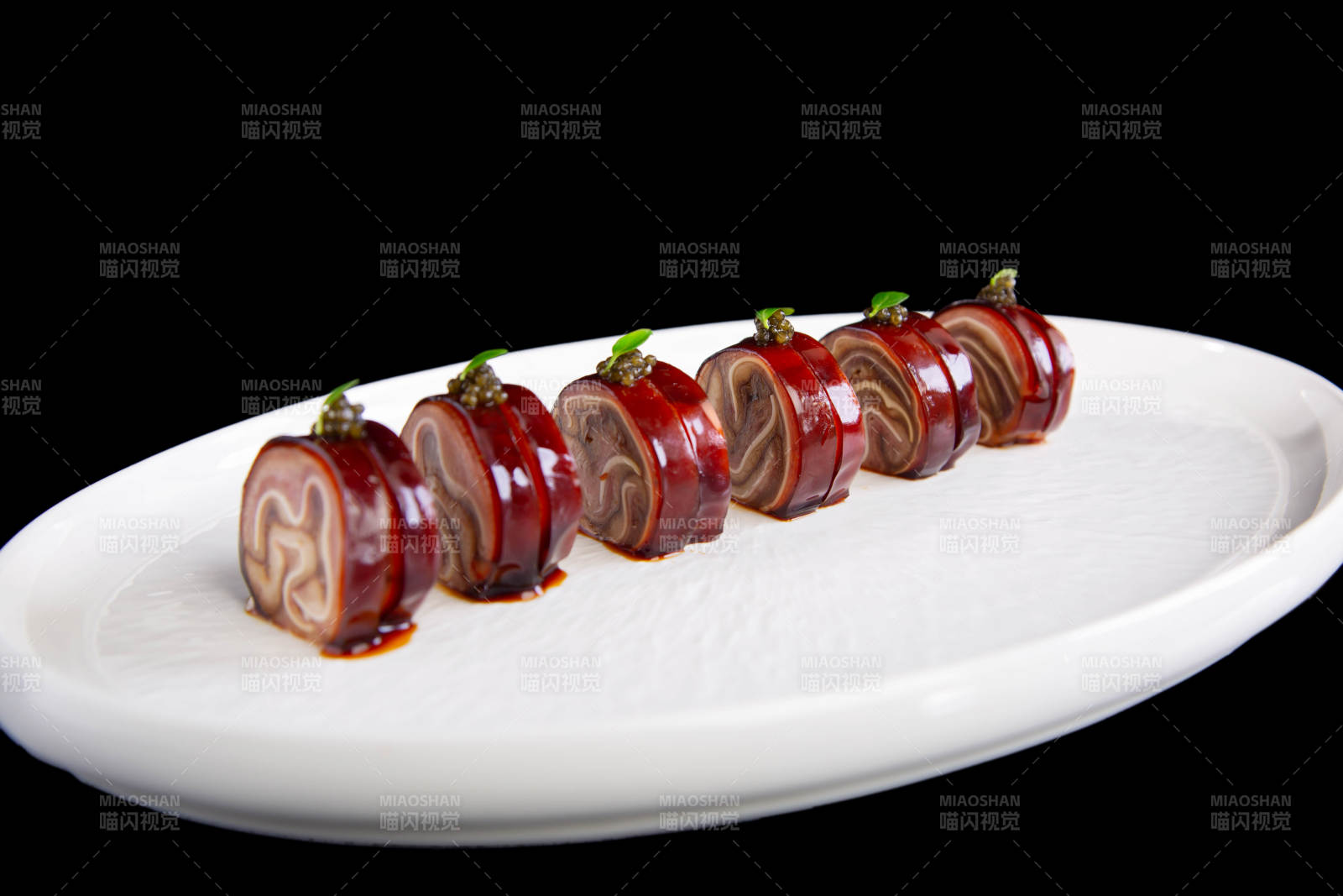 酱香肉卷 精致美味图片