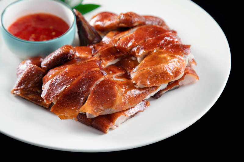 烤鸭配酱 美味佳肴图片