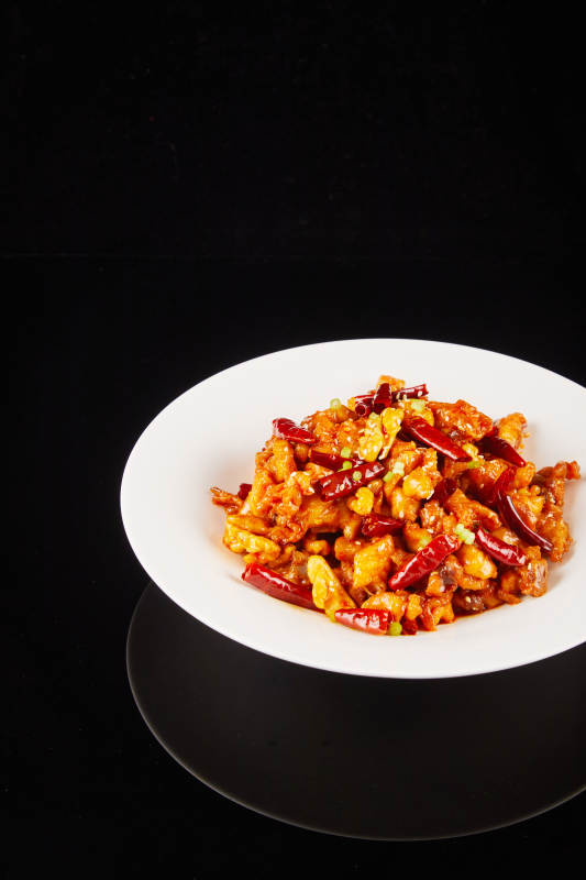 香辣炒鸡丁图片