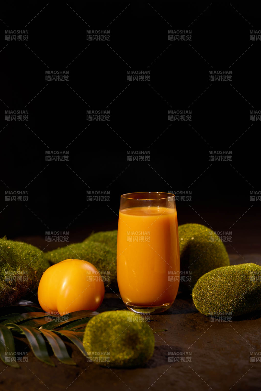 果汁与热带风情图片