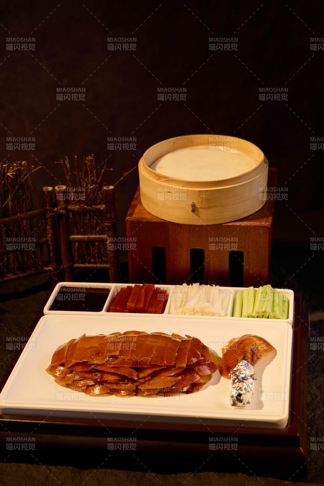 精致北京烤鸭宴席图片