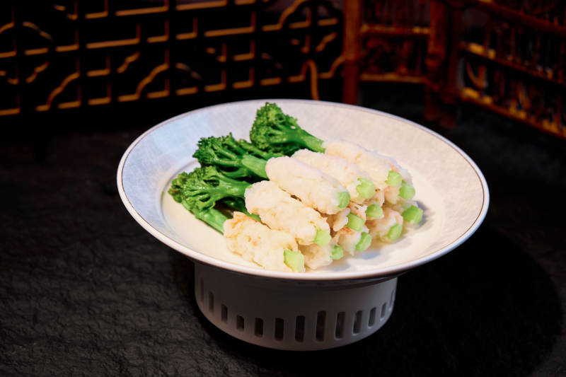 奶油花枝配西兰花图片