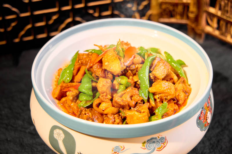 香辣鸡肉煲图片