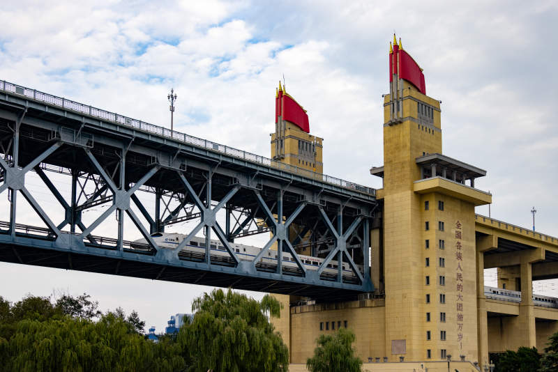 南京长江大桥风光图片