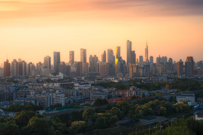 南京城市黄昏 高楼林立图片