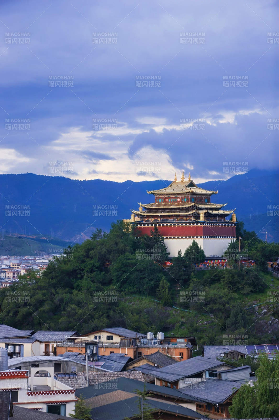 香格里拉独克宗古城图片