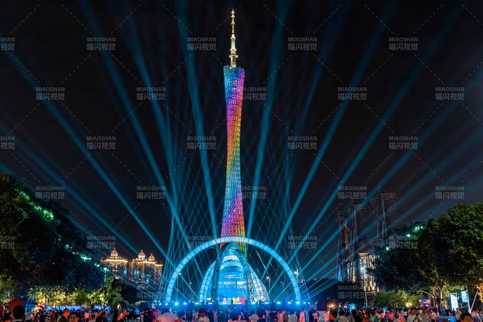 广州塔夜景灯光秀图片