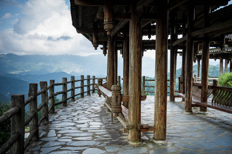 山间古廊 云雾缭绕-桂林龙脊梯田图片