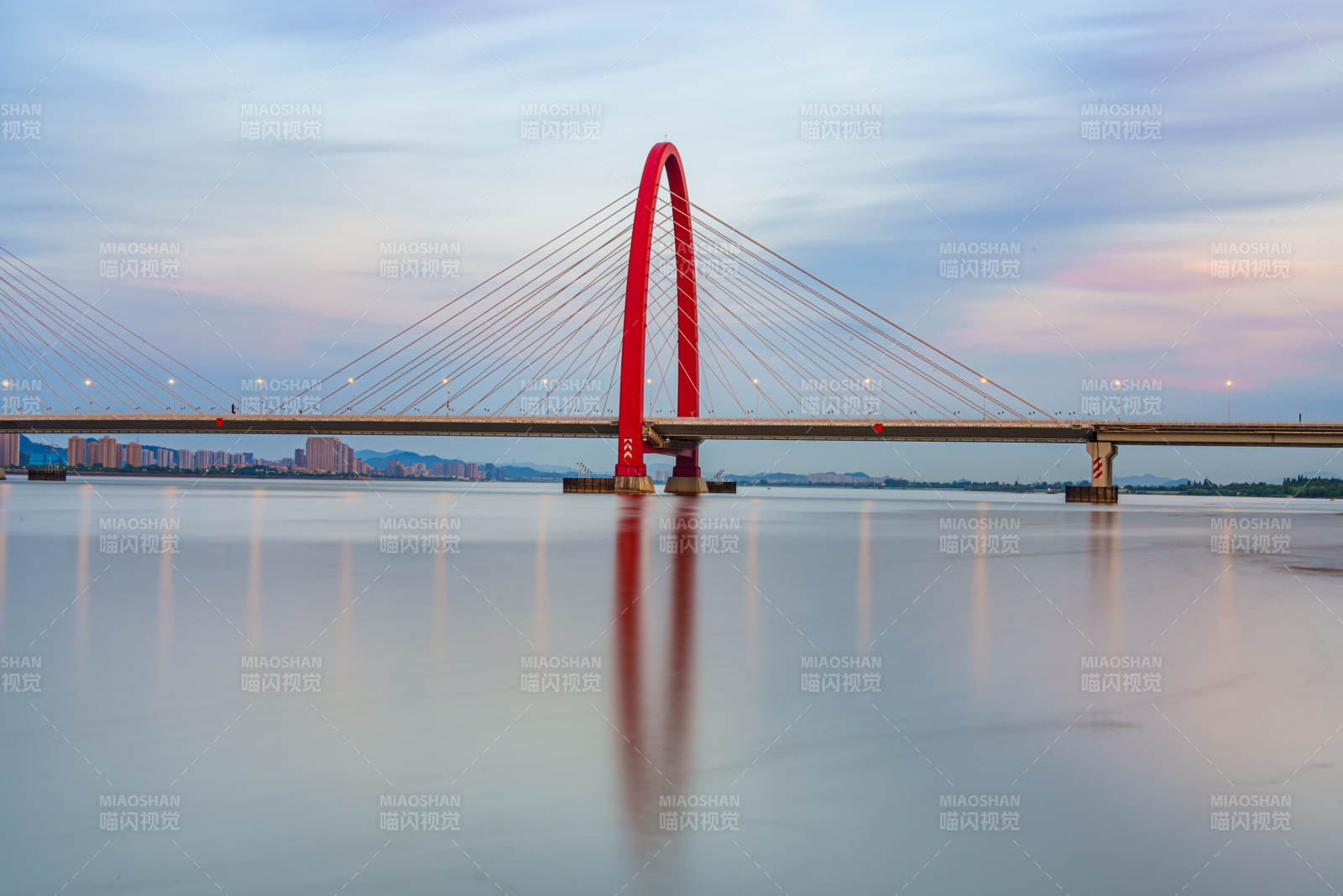 杭州钱塘江之江大桥傍晚图片
