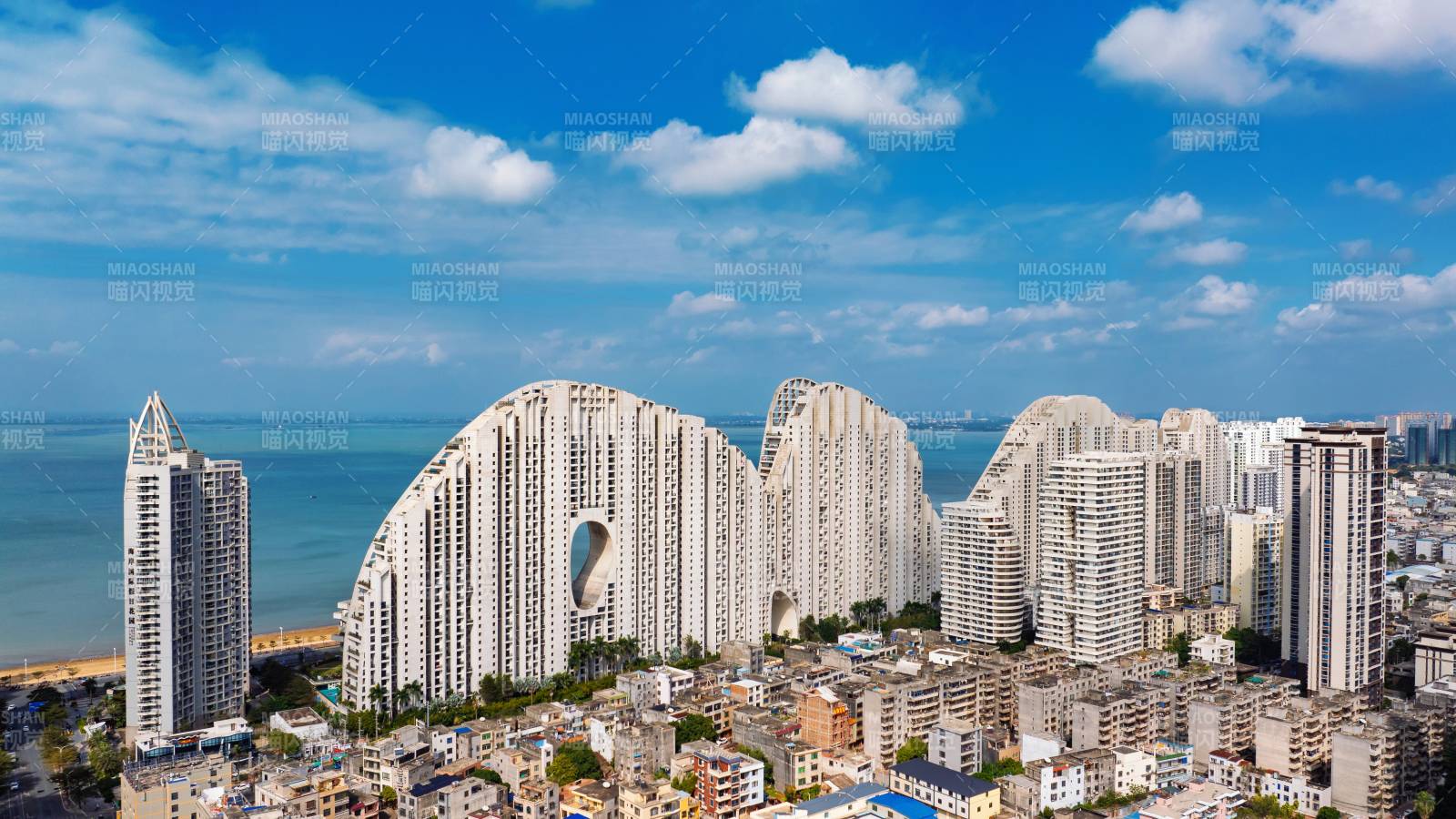 广西北海海滨城市现代建筑群图片