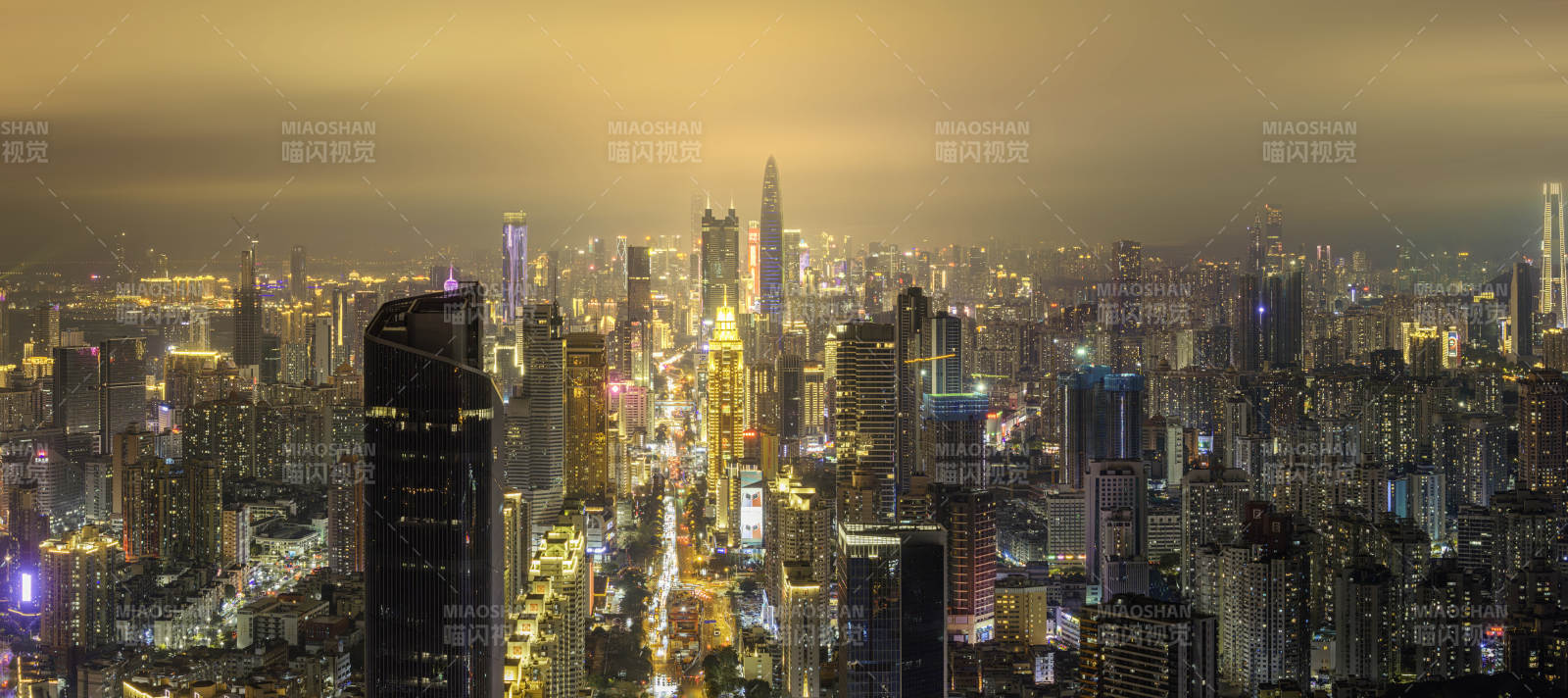 夜幕下的深圳灯火辉煌图片