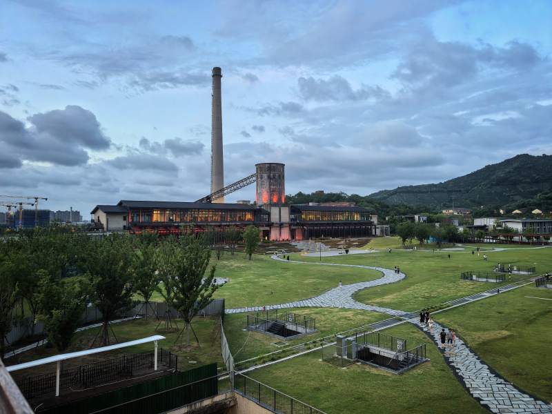 工业遗址公园夜景图-杭钢公园图片