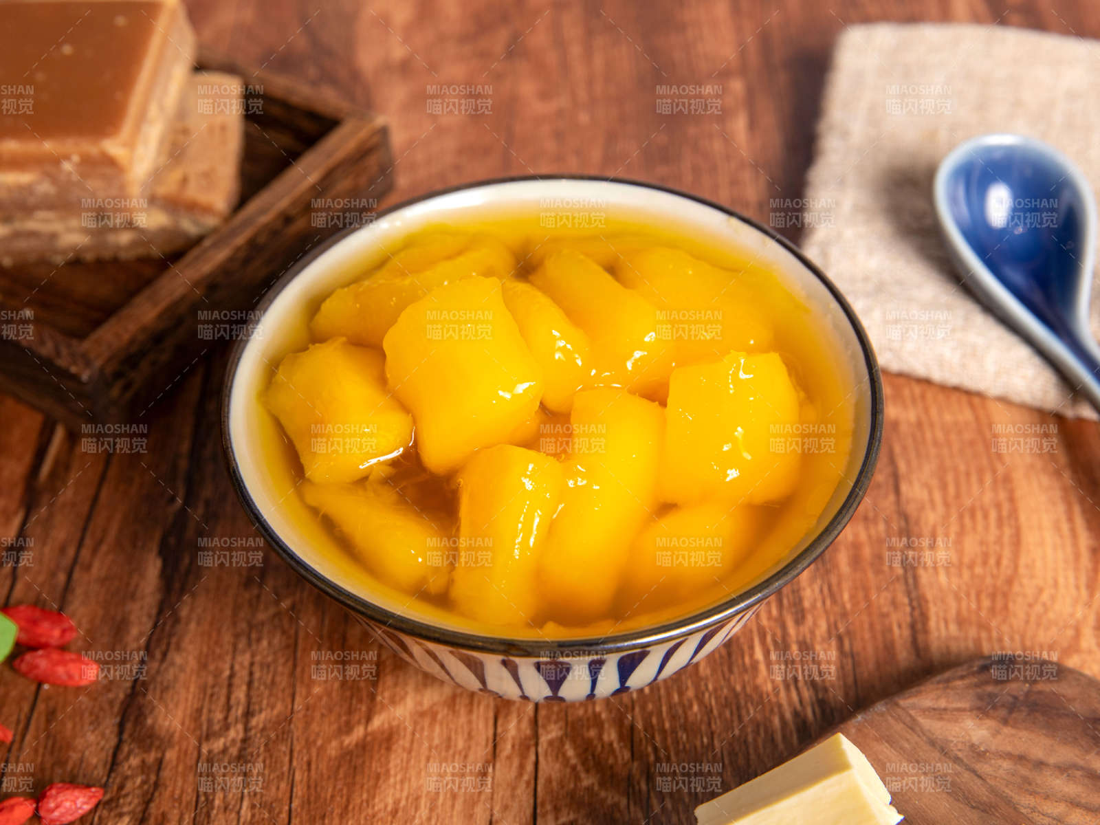 木薯糖水甜品图片
