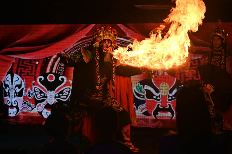 川剧变脸 传统艺术魅力图片