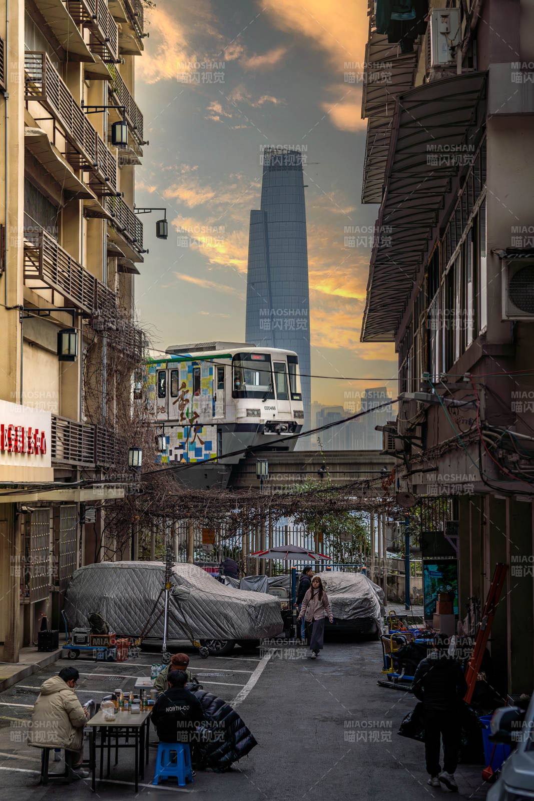 重庆城市街景与现代高楼图片