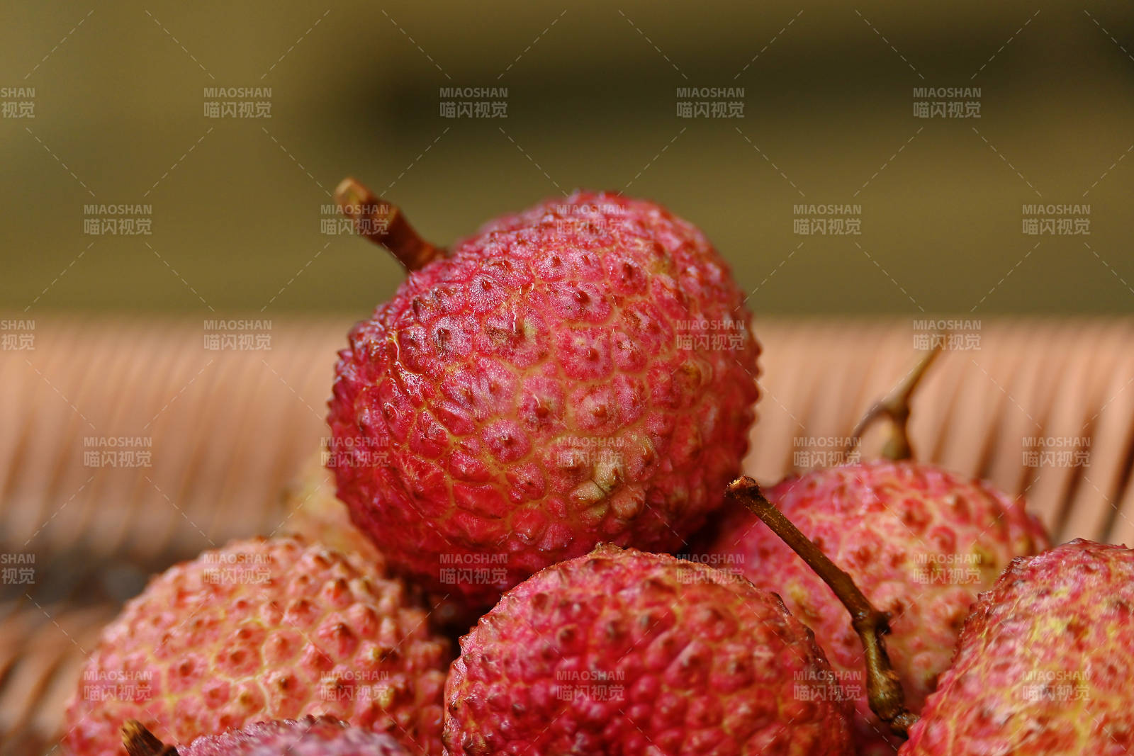 新鲜荔枝特写图片
