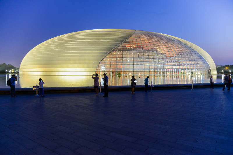国家大剧院夜景图片