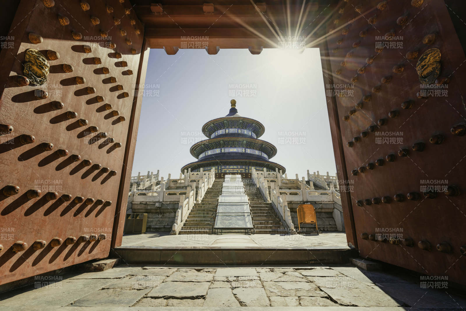 天坛祈年殿门前景象图片