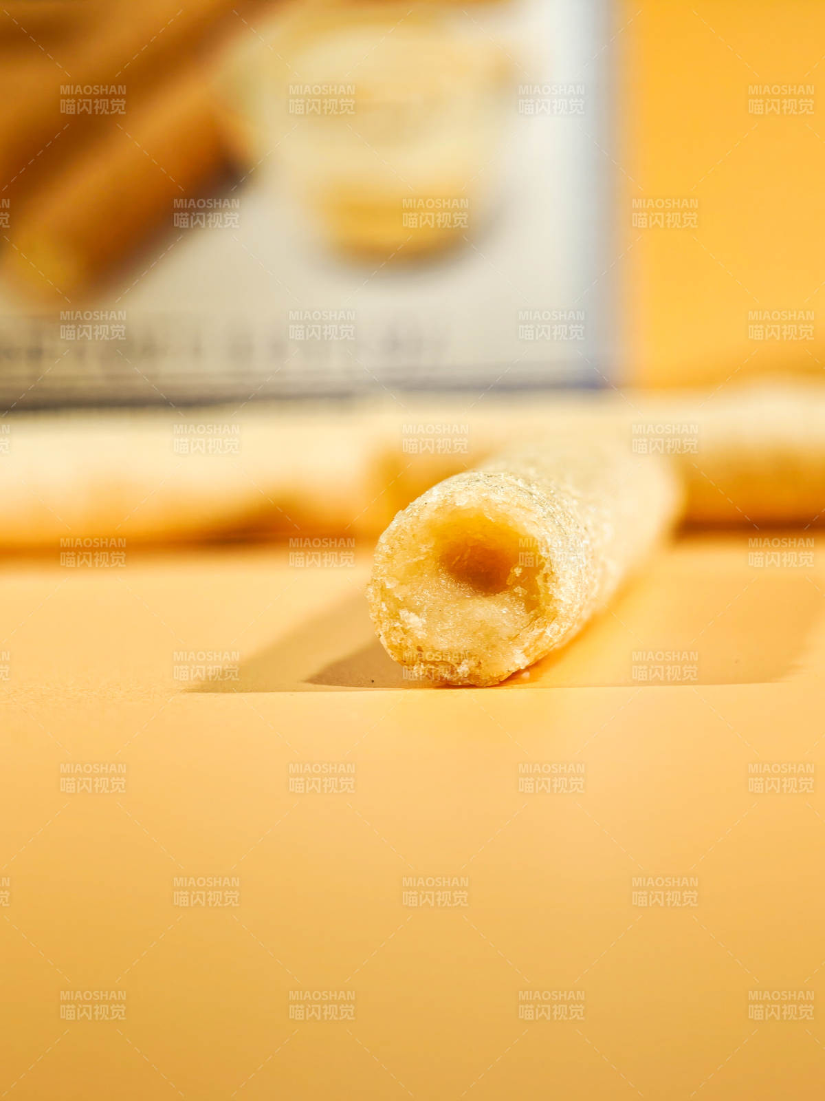 酥脆零食 美味享受图片