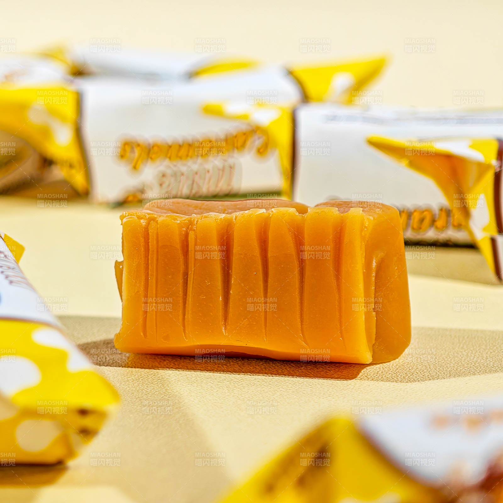 香浓焦糖软糖特写图片