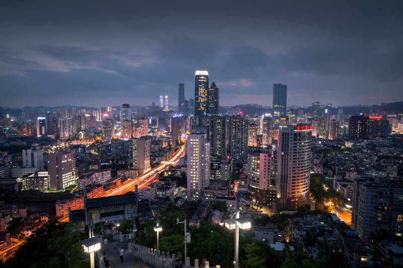 贵阳东山寺夜景图片