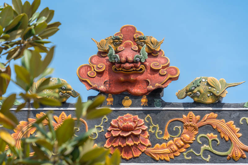 广州陈家祠的古建筑屋脊装饰艺术图片