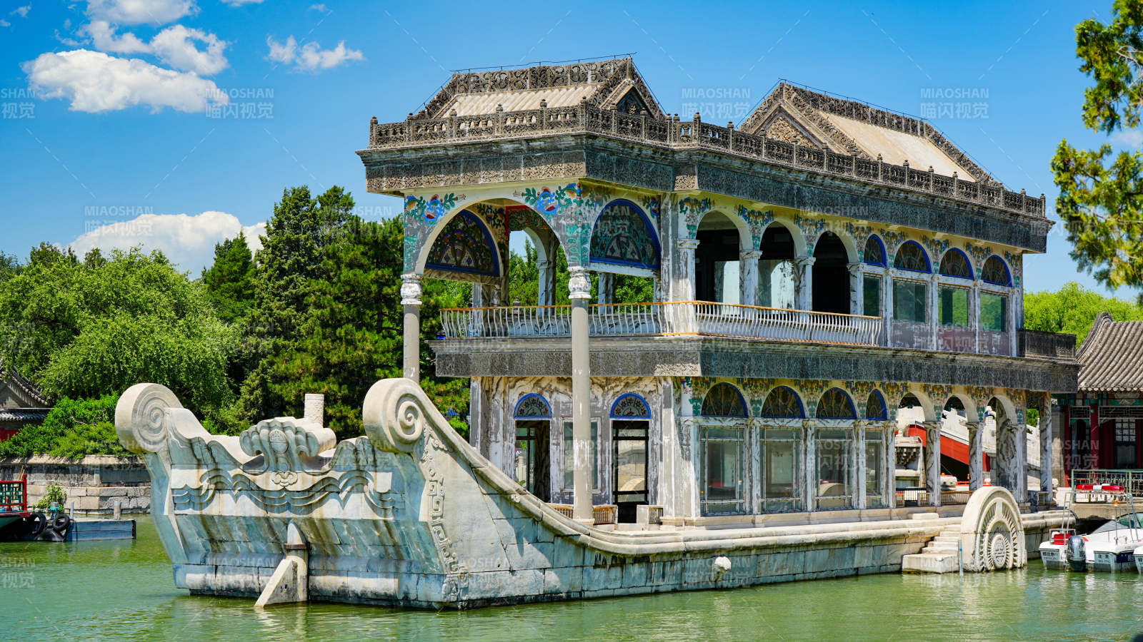 颐和园石舫建筑风光图片