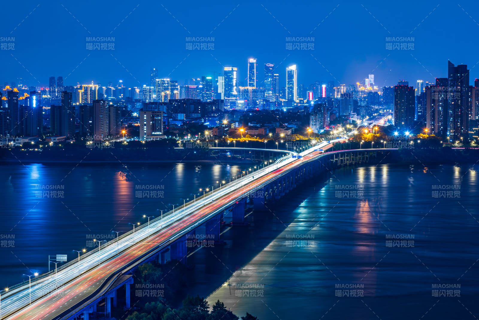 福州夜景城市桥梁图片