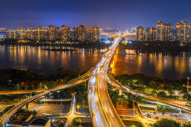福州夜景城市交通繁忙图片