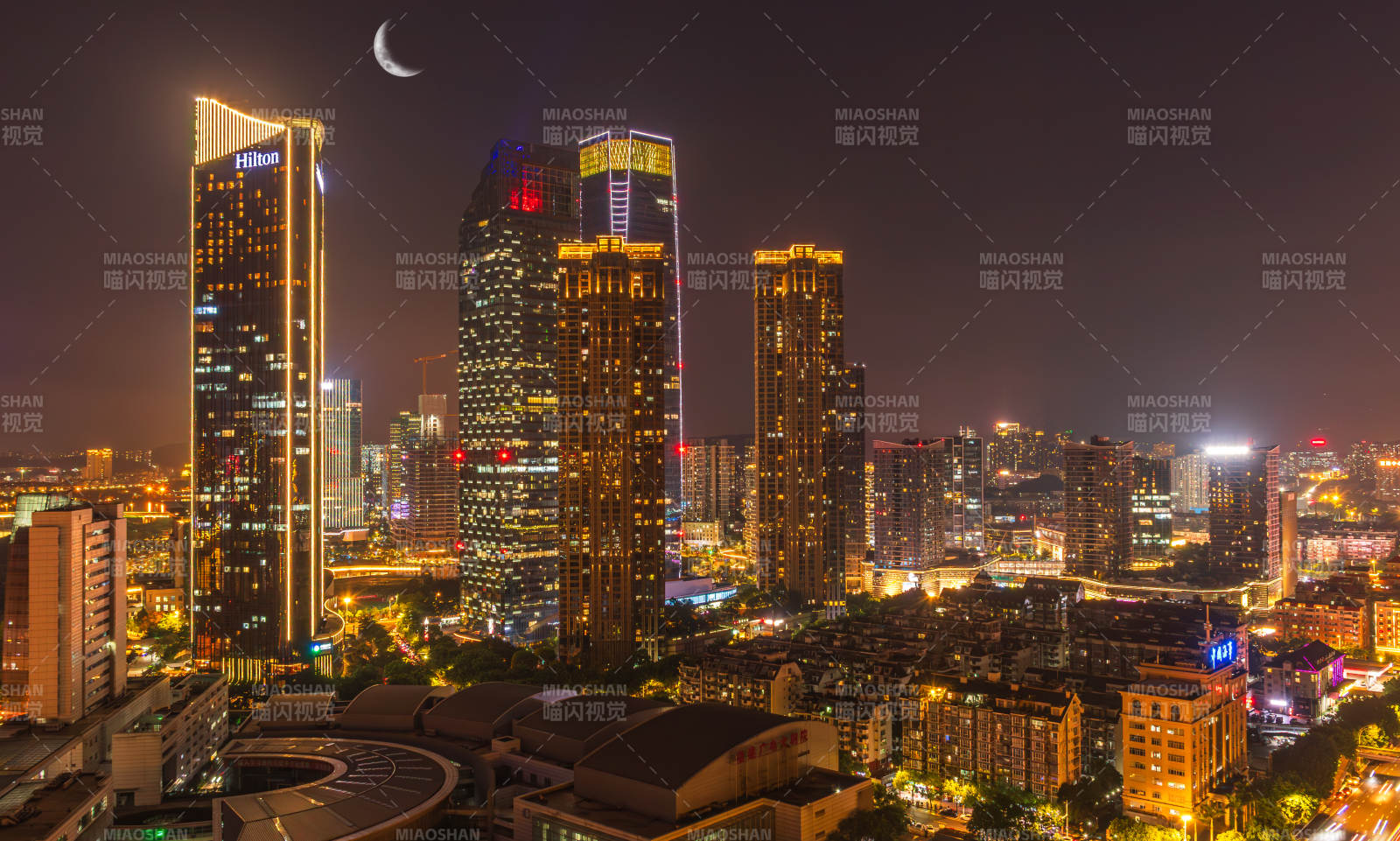 夜幕下的福州城市灯火通明图片