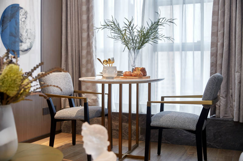 温馨客厅角 静谧时光图片