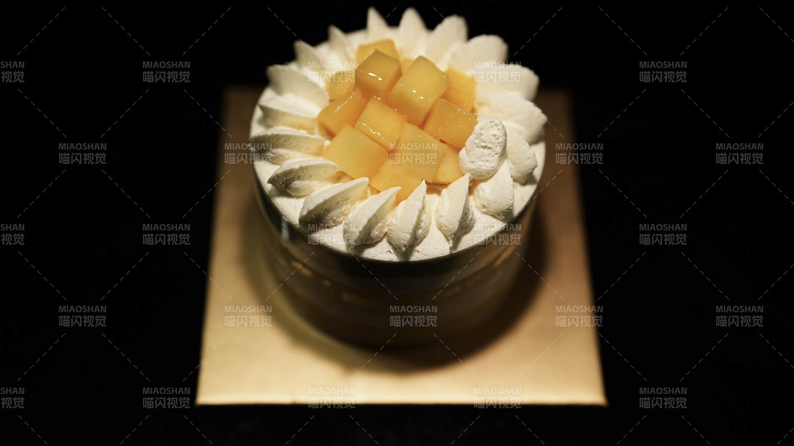 芒果奶油蛋糕图片