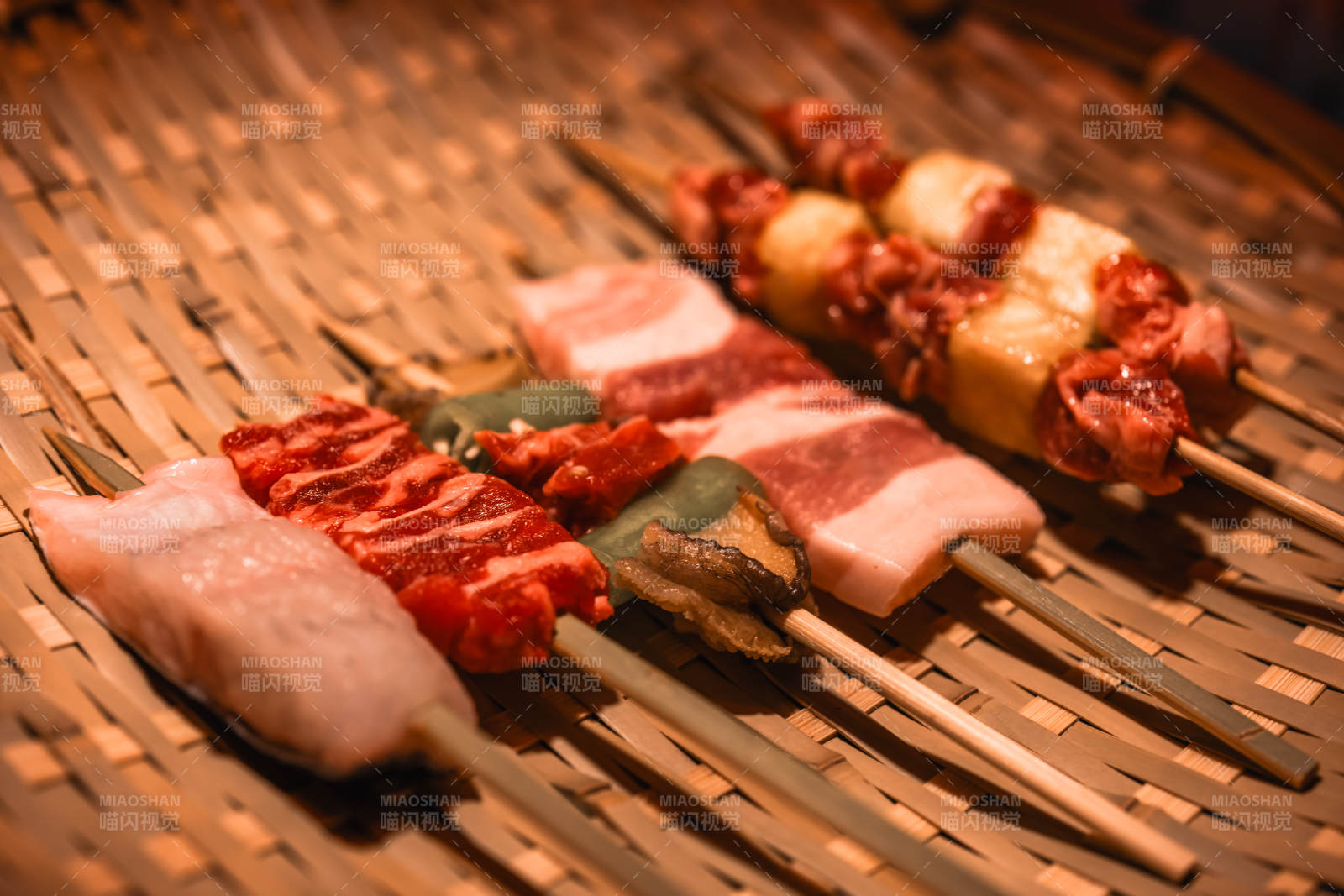 日式烤串拼盘图片