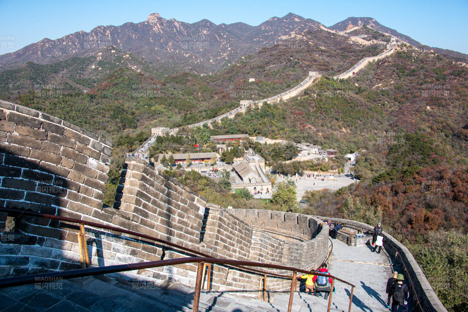 长城秋色 山峦叠翠图片