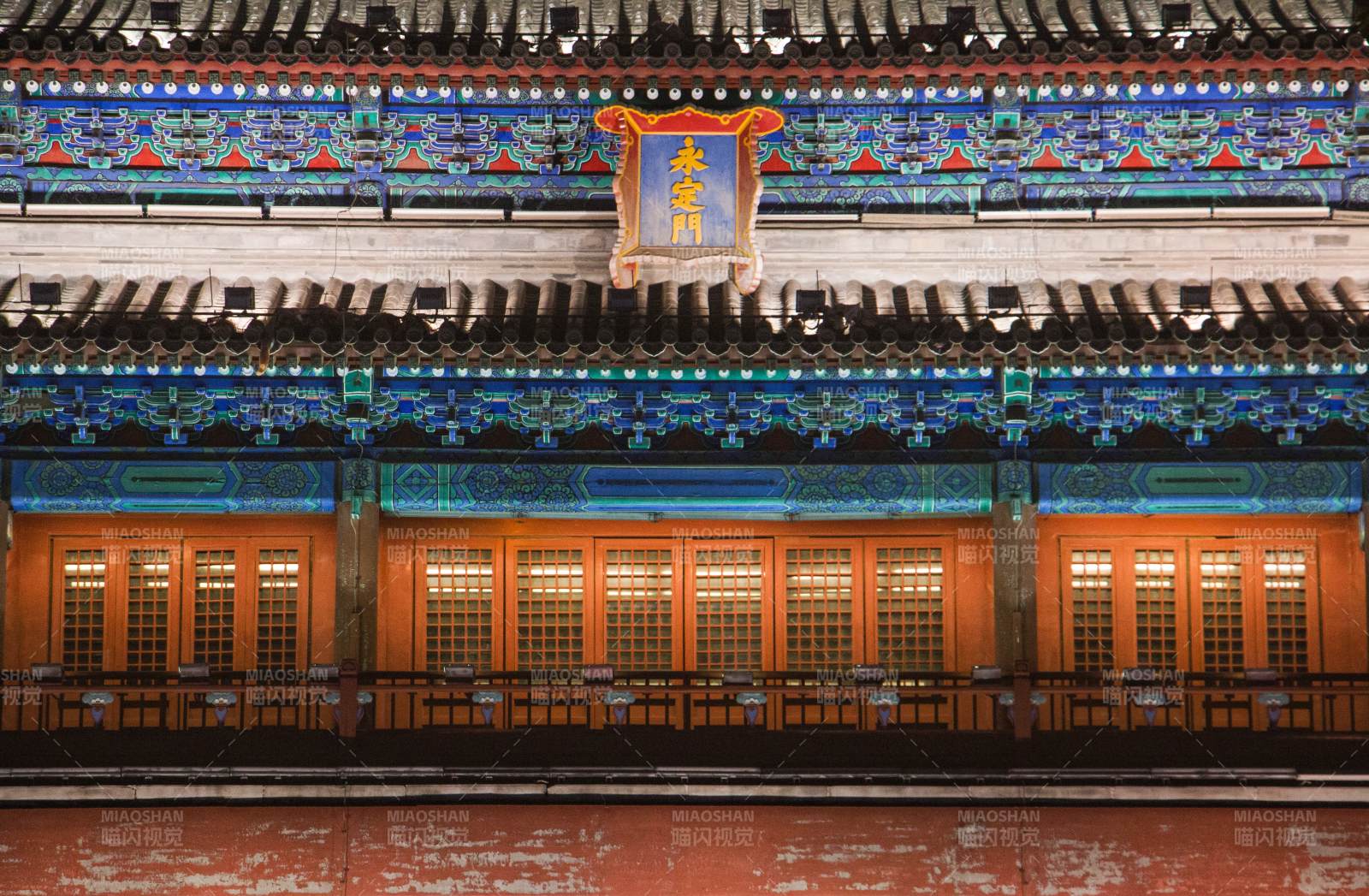 古建筑夜景灯光装饰图片