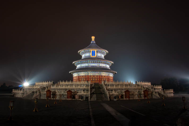 夜幕下的天坛祈年殿图片